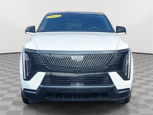 2025 Cadillac Escalade IQ Sport 2