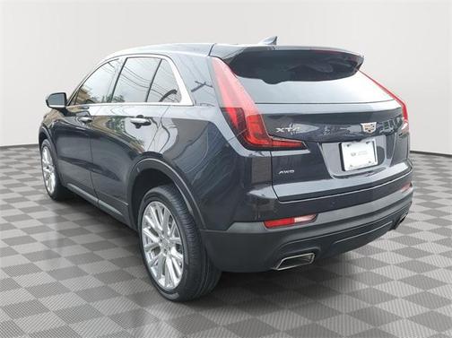 2022 Cadillac XT4 Luxury