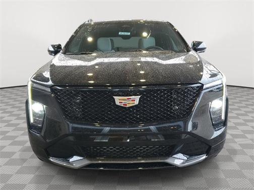 2025 Cadillac XT4 Sport