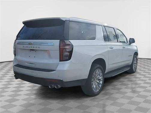 2024 Chevrolet Suburban 4WD High Country