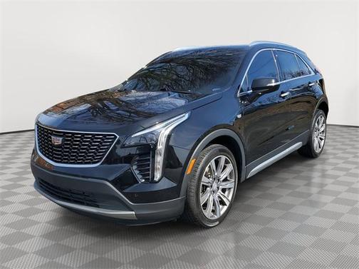 2022 Cadillac XT4 Premium Luxury