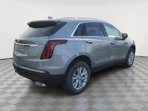 2026 Cadillac XT5 Luxury
