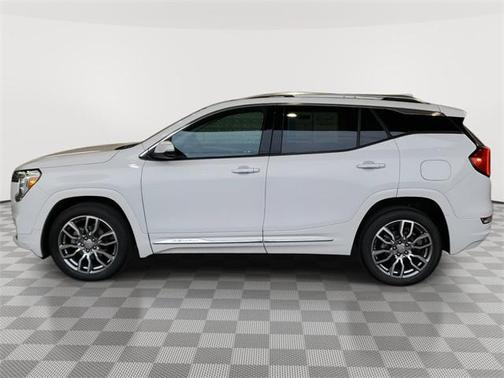 2022 GMC Terrain Denali