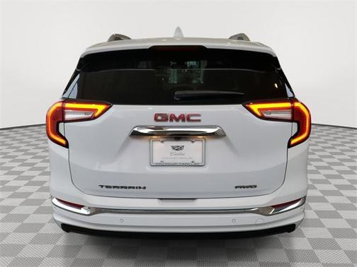 2022 GMC Terrain Denali