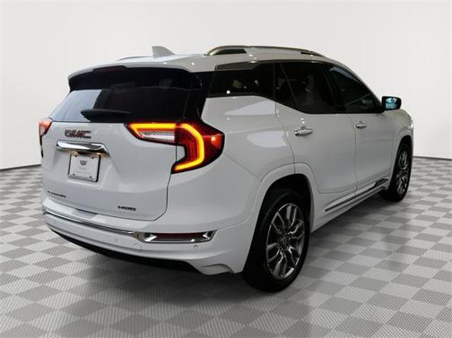 2022 GMC Terrain Denali