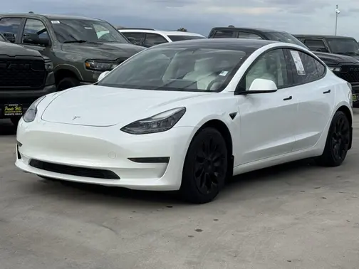 Pearl White Multi-Coat 2021 Tesla Model 3 Standard Range Plus