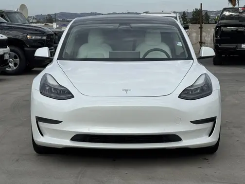Pearl White Multi-Coat 2021 Tesla Model 3 Standard Range Plus