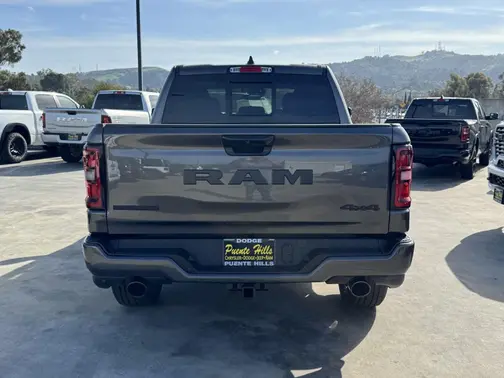 Granite Crystal Metallic Clear-Coat Exterior Paint 2026 RAM 1500 Big Horn