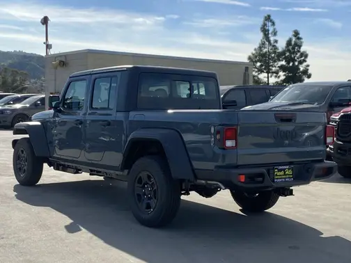 Anvil Clear-Coat Exterior Paint 2026 Jeep Gladiator Sport