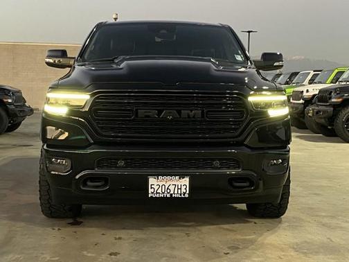 2021 RAM 1500 Limited Crew Cab 4x4 57' Box