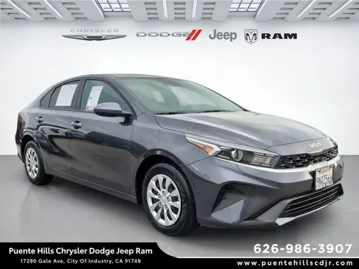 Gravity Gray 2024 Kia Forte LX