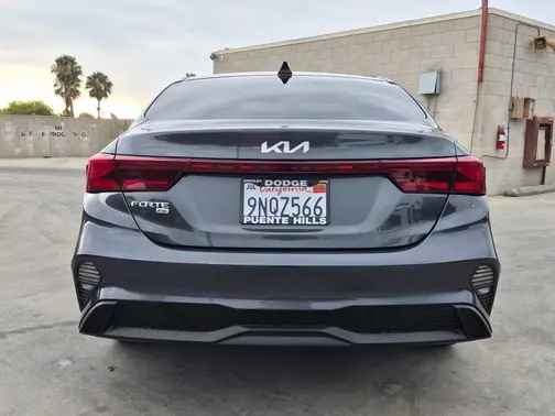 Gravity Gray 2024 Kia Forte LX
