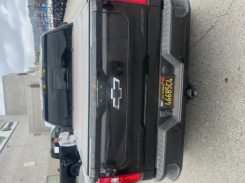 Black 2024 Chevrolet Silverado 1500 ZR2