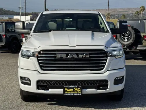 Bright White Clear-Coat Exterior Paint 2026 RAM 1500 Laramie