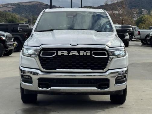 2025 RAM 1500 Lone Star Crew Cab 4x4 57' Box