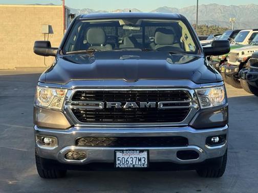 2020 RAM 1500 Big Horn Quad Cab 4x2 64' Box