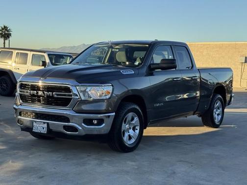 2020 RAM 1500 Big Horn Quad Cab 4x2 64' Box