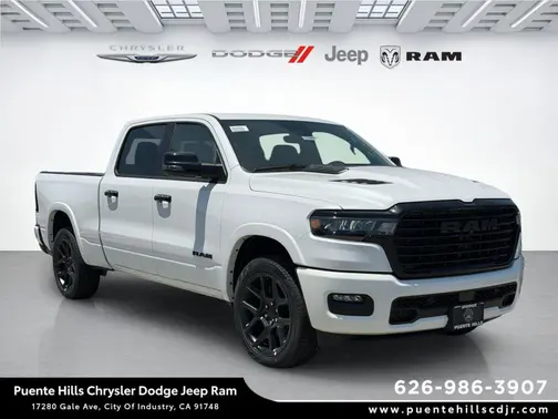 Ivory White Tri-Coat Pearl-Coat Exterior Paint 2026 RAM 1500 Laramie