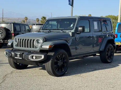 Anvil Clearcoat 2025 Jeep Wrangler 4xe Sahara