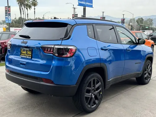 Hydro Blue Pearl-Coat Exterior Paint 2026 Jeep Compass Latitude Altitude