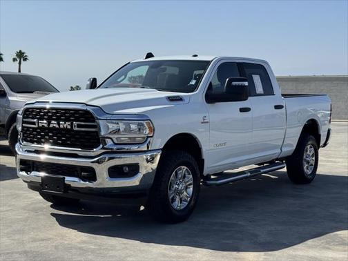 2024 RAM 2500 Big Horn Crew Cab 4x4 64' Box
