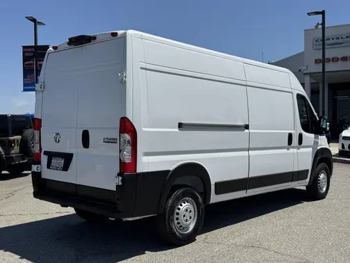Bright White Clearcoat 2026 RAM ProMaster 2500 Tradesman