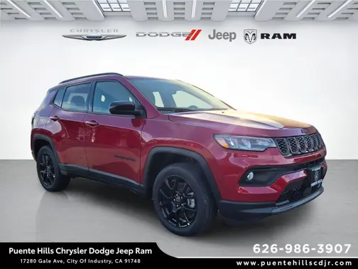 Red Hot Pearl-Coat Exterior Paint 2026 Jeep Compass Latitude Altitude