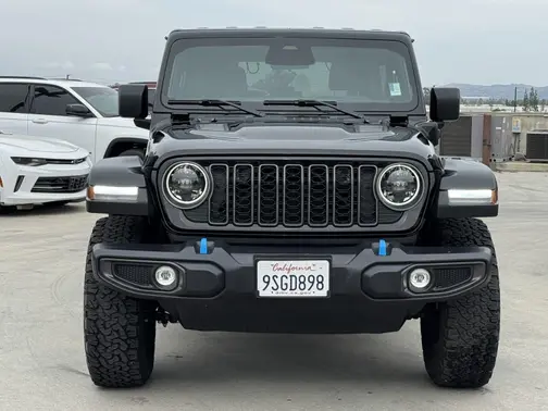 Black Clearcoat 2025 Jeep Wrangler 4xe Rubicon