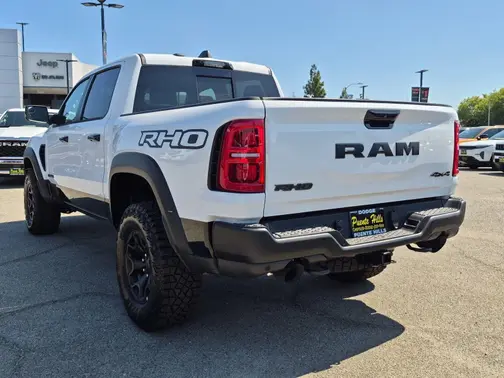 Bright White Clear-Coat Exterior Paint 2026 RAM 1500 RHO