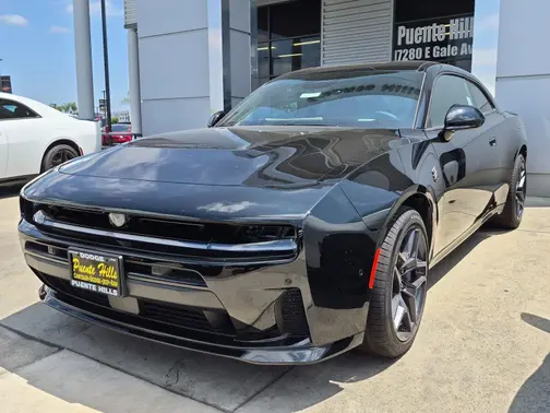 Diamond Black Crystal Pearlcoat 2026 Dodge Charger Scat Pack Plus