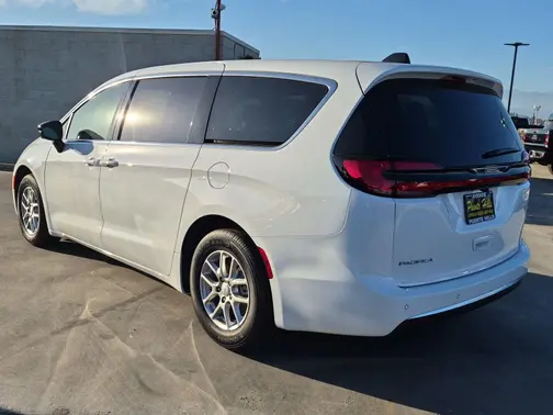 Bright White Clear-Coat Exterior Paint 2027 Chrysler Pacifica Select