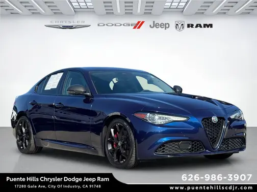 Montecarlo Blue Metallic 2020 Alfa Romeo Giulia