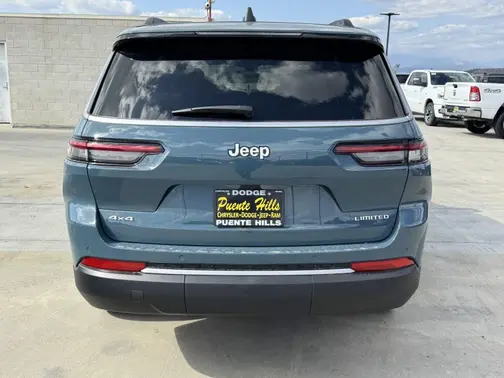 Steel Blue Exterior Paint 2026 Jeep Grand Cherokee L Limited