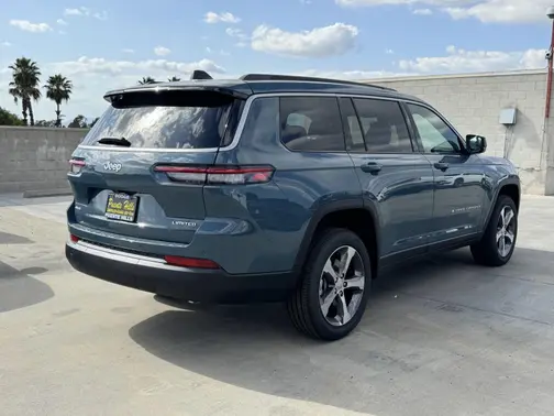 Steel Blue Exterior Paint 2026 Jeep Grand Cherokee L Limited