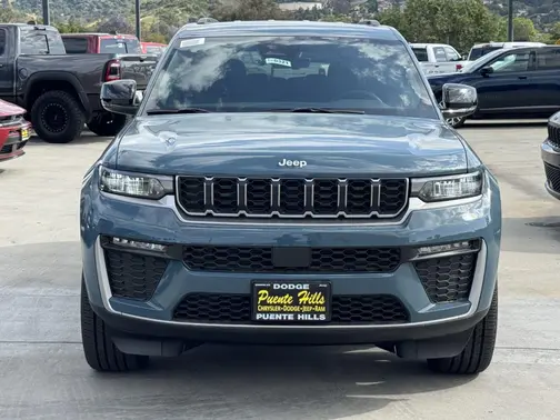 Steel Blue Exterior Paint 2026 Jeep Grand Cherokee L Limited