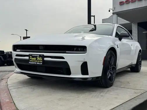 White Knuckle Exterior Paint 2026 Dodge Charger Scat Pack