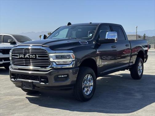 2024 RAM 2500 Laramie Crew Cab 4x4 64' Box