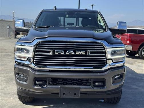2024 RAM 2500 Laramie Crew Cab 4x4 64' Box