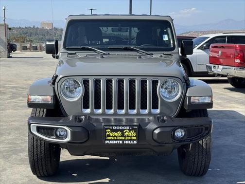 2023 Jeep Wrangler 4-Door Sahara 4x4