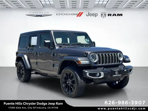 Granite Crystal Metallic Clearcoat 2025 Jeep Wrangler 4xe Sahara