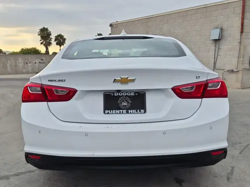 WHITE 2024 Chevrolet Malibu LT