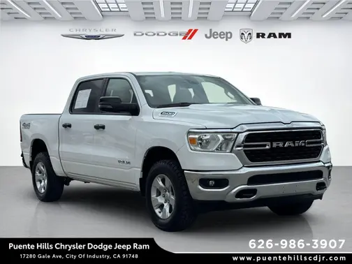 Bright White Clearcoat 2023 RAM 1500 Big Horn