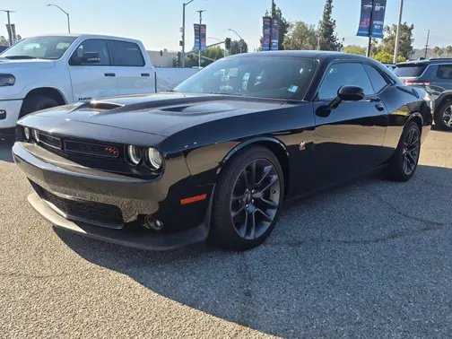 Pitch Black Clearcoat 2023 Dodge Challenger R/T Scat Pack