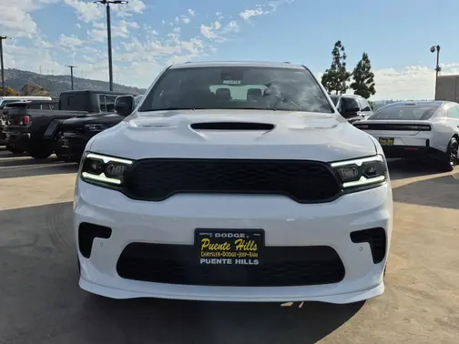 White Knuckle Clear-Coat Exterior Paint 2026 Dodge Durango GT Plus HEMI V8