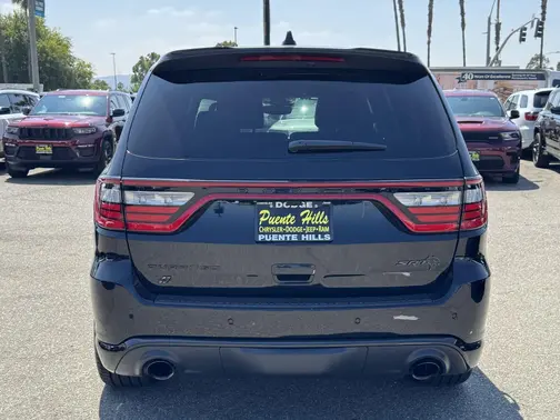 Diamond Black Clear-Coat Exterior Paint 2024 Dodge Durango SRT Hellcat Premium