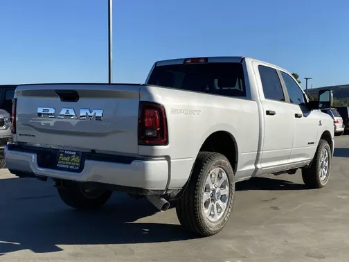 Silver-Zynith Exterior Paint 2026 RAM 2500 Big Horn