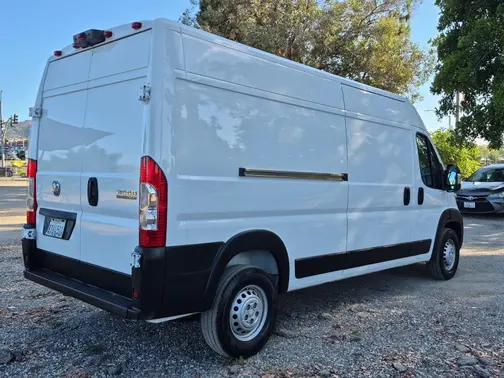 Bright White Clearcoat 2026 RAM ProMaster 2500 Tradesman