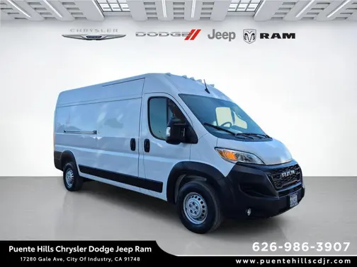 Bright White Clearcoat 2026 RAM ProMaster 2500 Tradesman