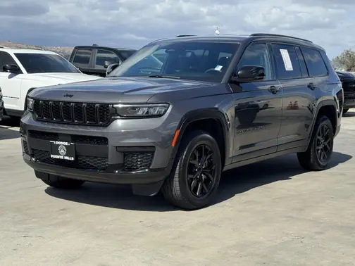 Baltic Gray Metallic Clearcoat 2024 Jeep Grand Cherokee L Altitude