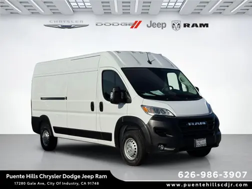 Bright White Clearcoat 2026 RAM ProMaster 2500 Tradesman